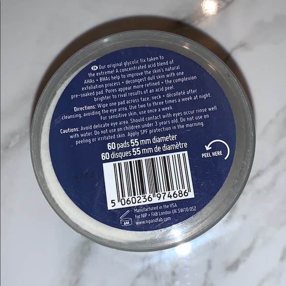 Sealed Nip+Fab Glycolic Fix Night Pads Extreme 60 Pads - Picture 4 of 10